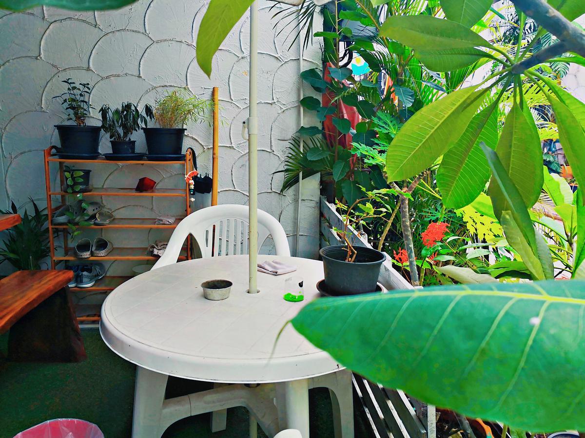 17You Inn Hostel Bangkok Exterior foto
